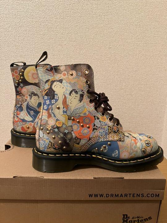 最終値下げDr.Martens マーチン 食虫植物 毒 ボタニカル 8ホール