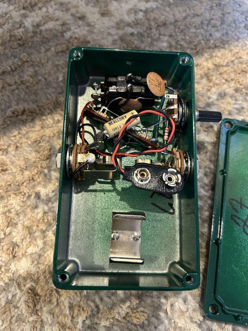 Vintage Technology製 TOAD FUZZ