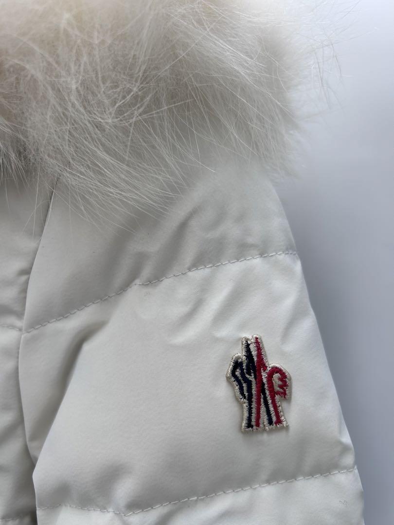 MONCLER ダウンジャケット