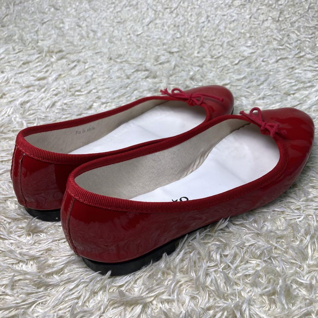 『美品』レペット　バレエシューズ　パンプス　レッド　赤　リボン　エナメル　レザー