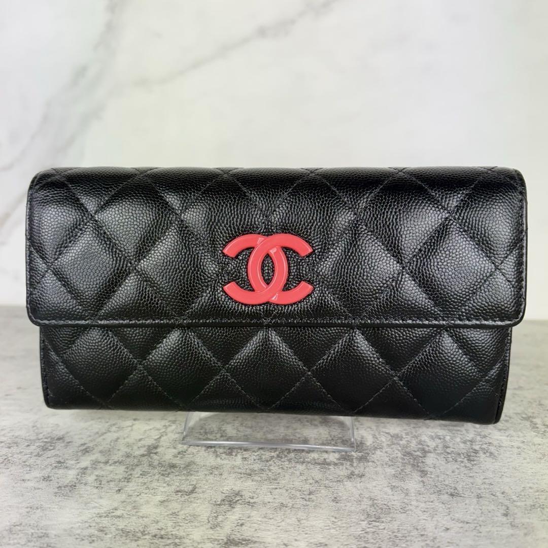 CHANEL シャネル　キャビアスキン　マトラッセ　長財布