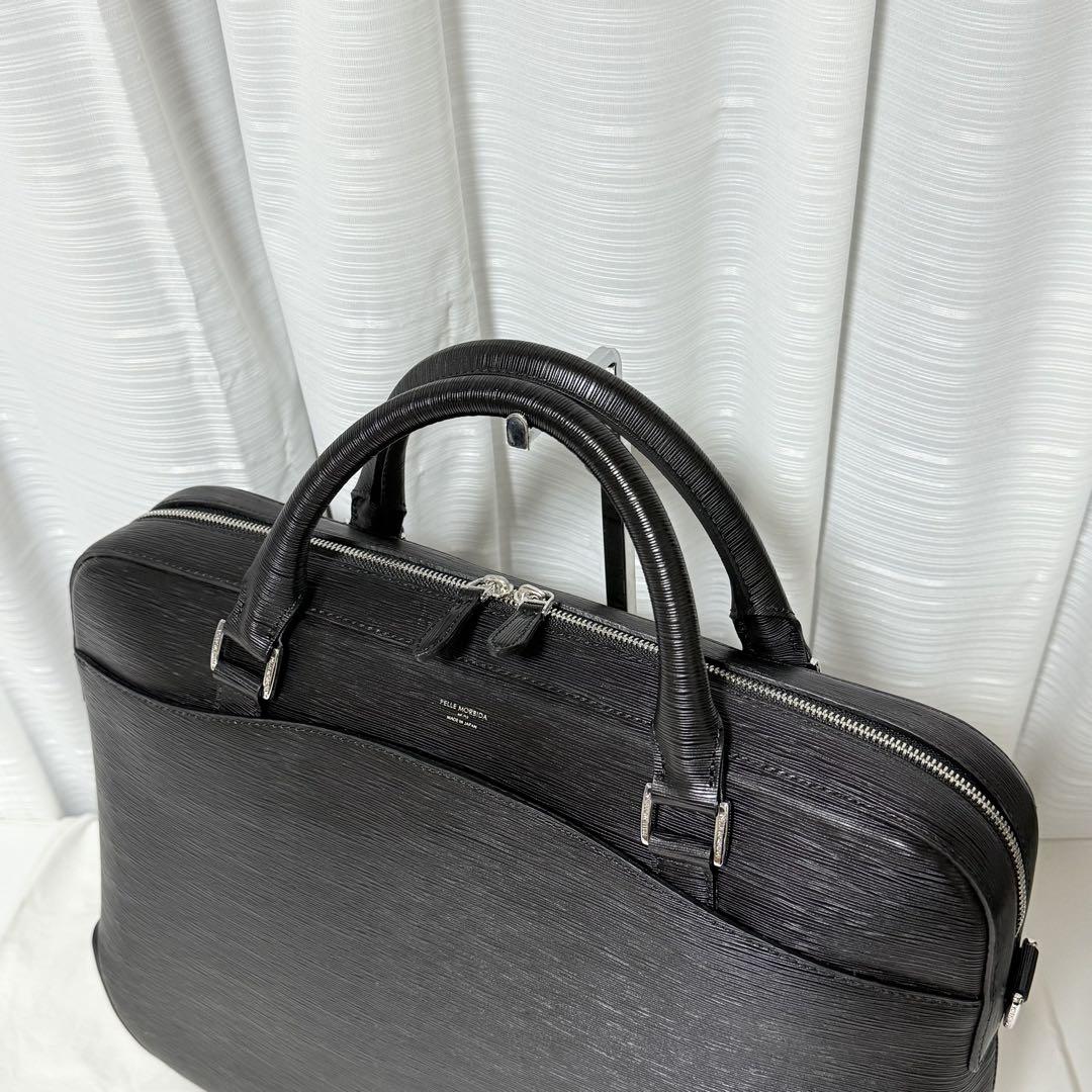 ⭐️未使用品⭐️　ペッレモルビダ　キャピターノ　ビジネスバッグ　ブラック　レザー
