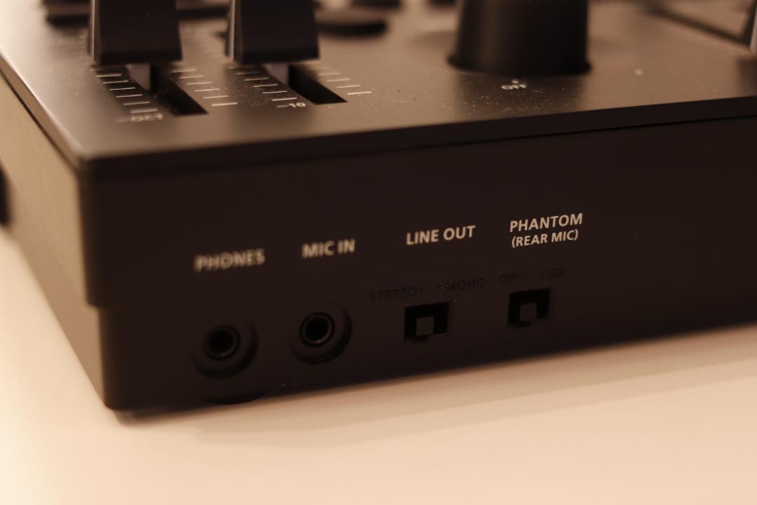ROLAND VT-4 Voice Transformer 音声エフェクト