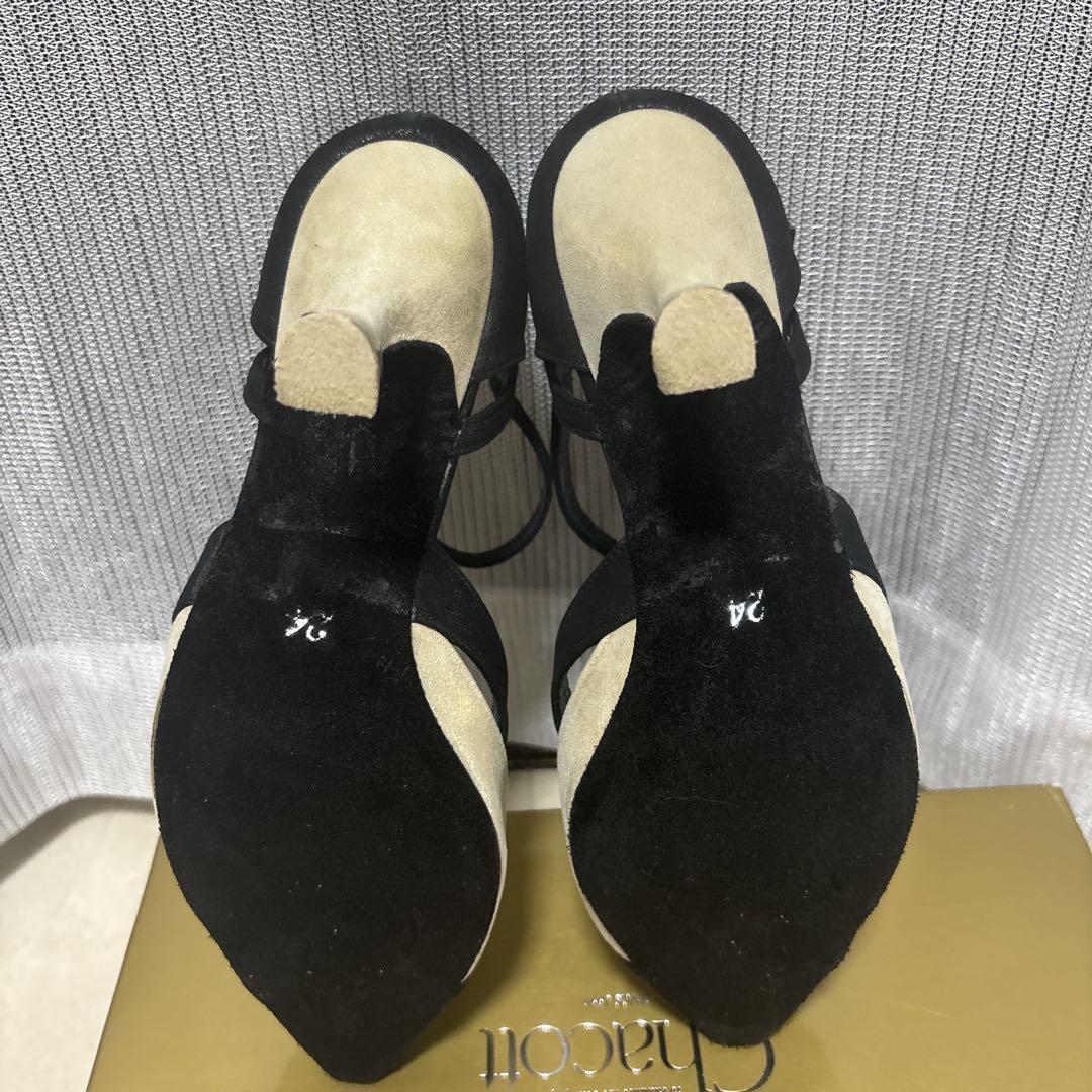 Chacott 黒ベージュラメ入り ストラップハイヒール - メルカリ