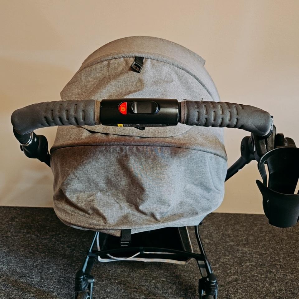 【美品】ピジョン　ランフィリノン　A型ベビーカー　RA9L