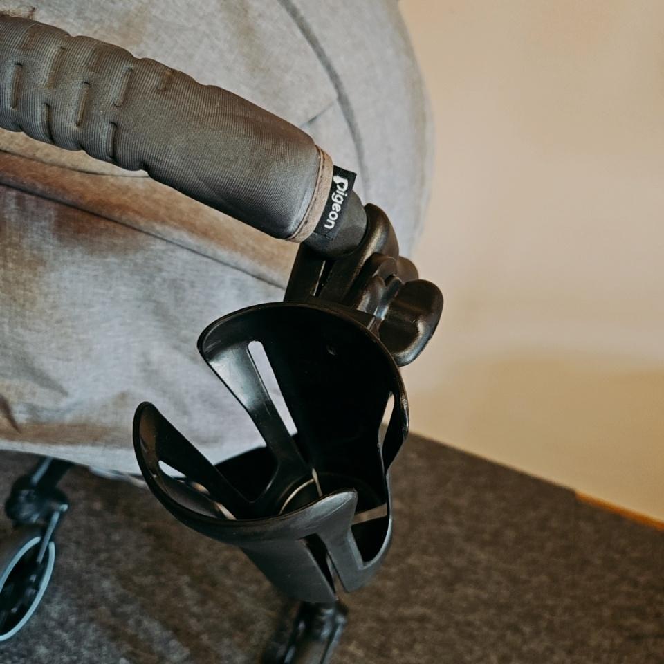 【美品】ピジョン　ランフィリノン　A型ベビーカー　RA9L