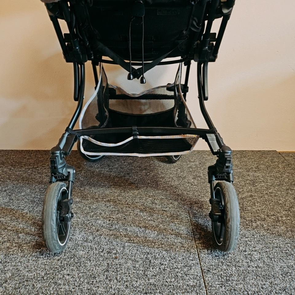 【美品】ピジョン　ランフィリノン　A型ベビーカー　RA9L