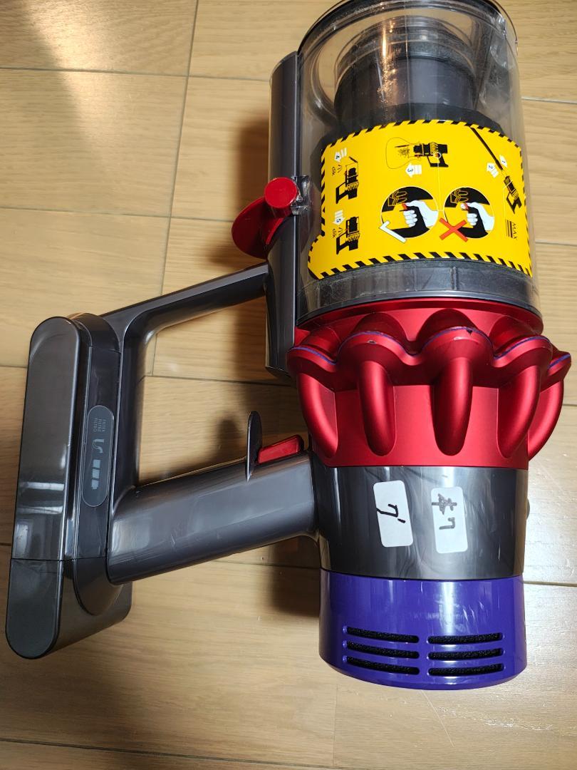 【驚きの値段で】 ダイソン☆コードレス掃除機☆V10本体☆SV12☆バッテリー新品と 掃除機・クリーナー