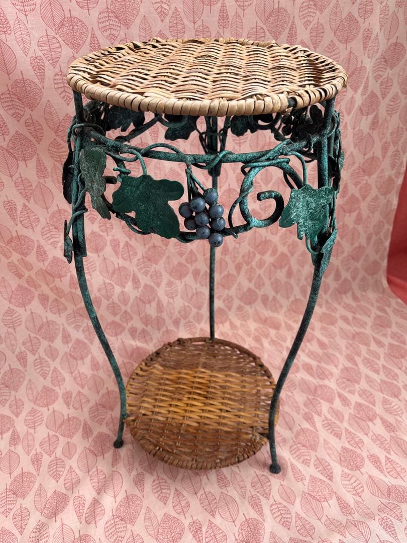 鉢ラック目立った傷や汚れなし