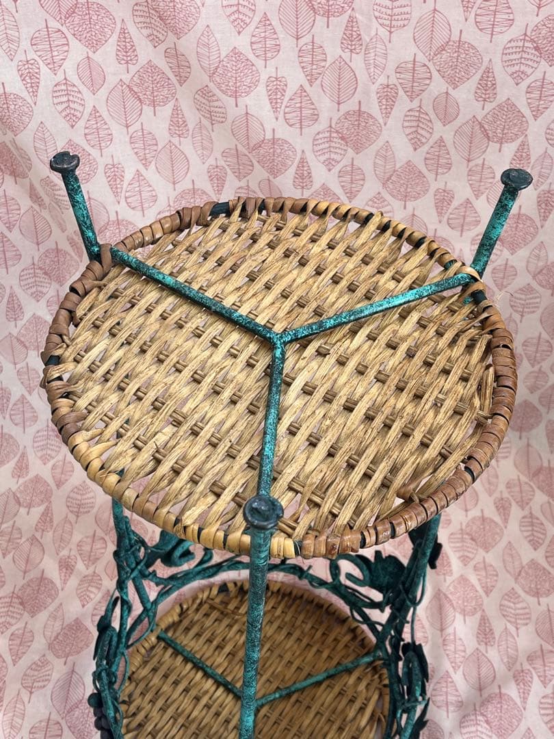 鉢ラック目立った傷や汚れなし