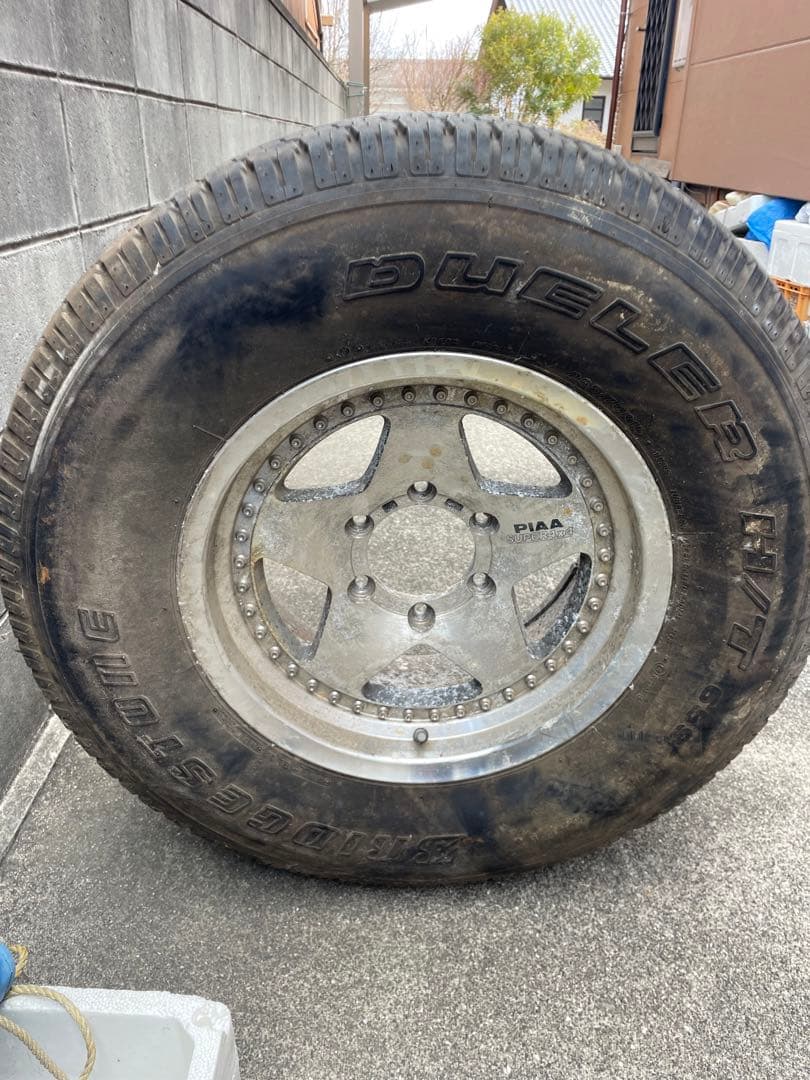ピア　タイヤホイール　4点セットのうちの１つ