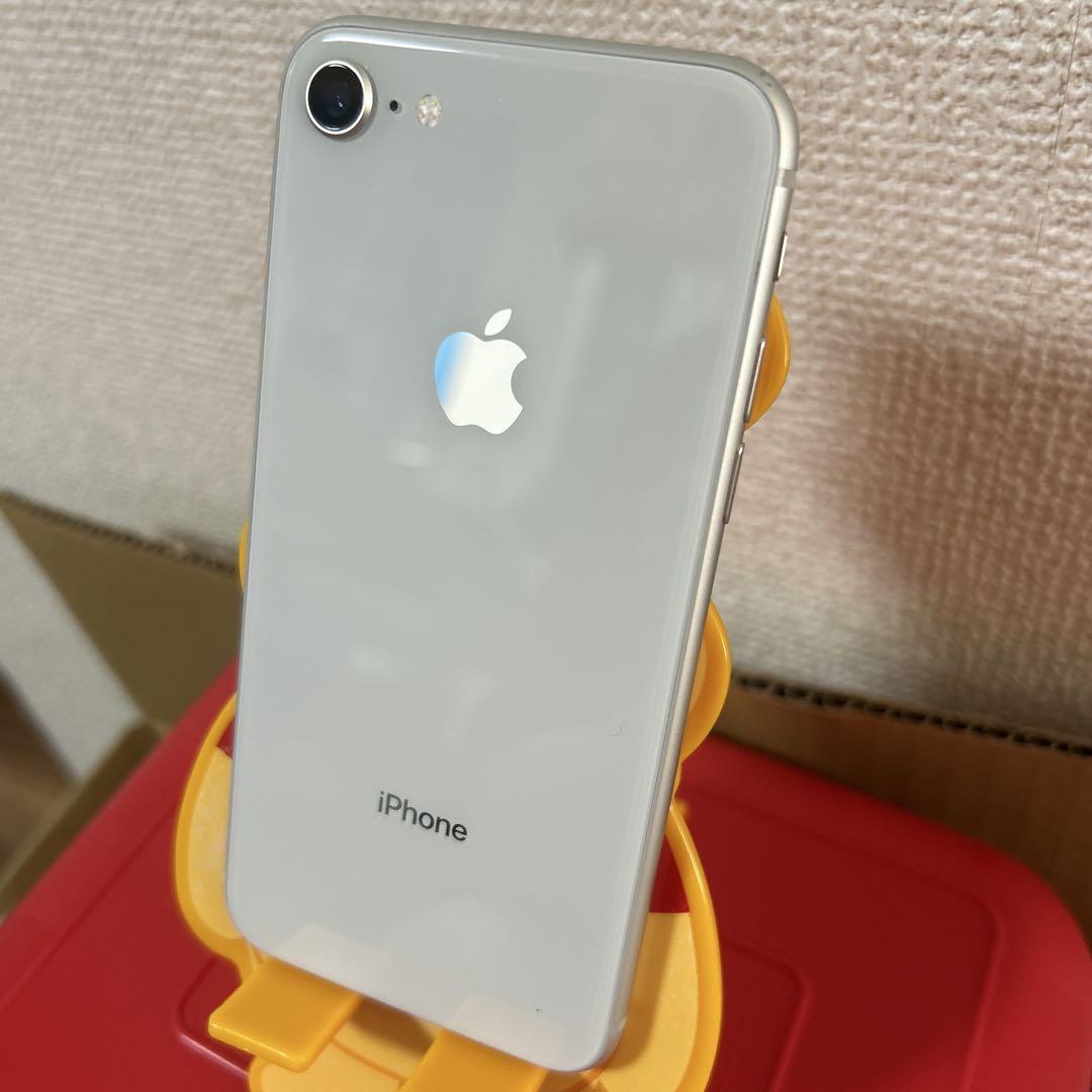 iPhone 8 64GB SIMフリー　初期化済