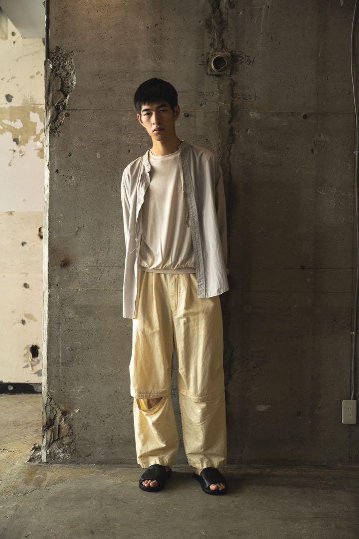 barbell object knee pt (beige) タグ付き