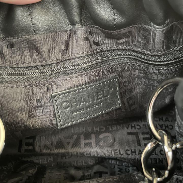 正規品 CHANEL 巾着ショルダーバッグ ブラック - メルカリ 最新エルメス 巾着ショルダーバッグ ブラック 正規品 CHANEL ショルダーバッグ