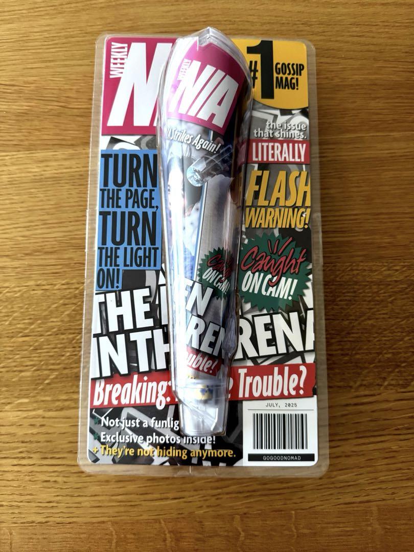 銀テ付き】N/A 週刊誌ペンライト 2本セット バラ売り不可 - メルカリ