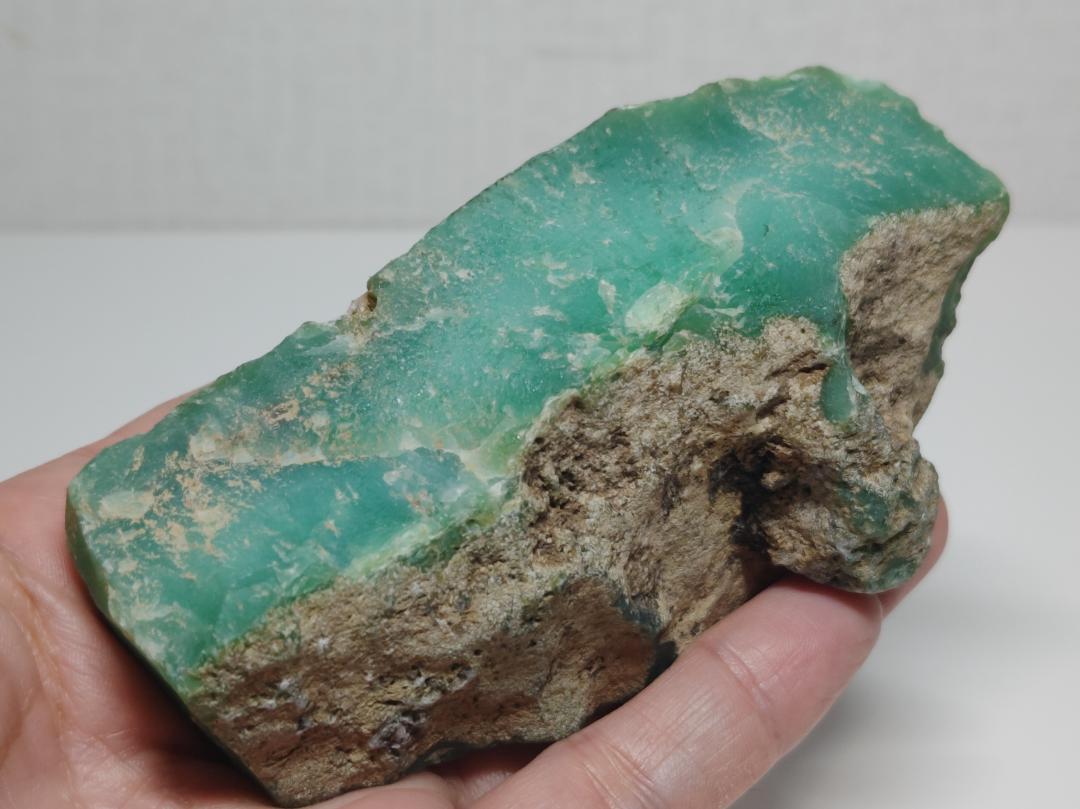 クリソプレーズ 255g 緑玉髄 ヒスイ 原石 鑑賞石 自然石 誕生石 鉱石鉱物 画像4