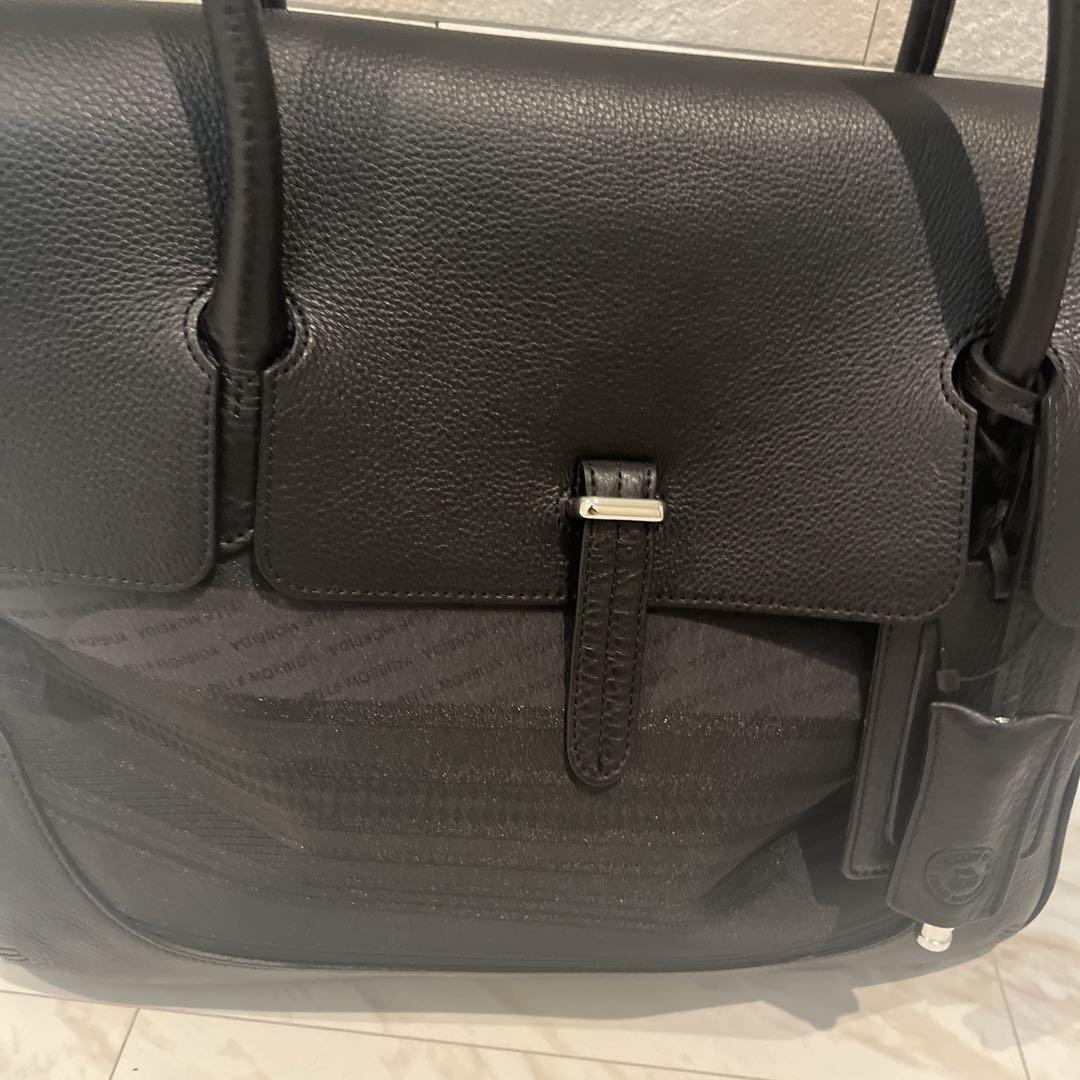 ペッレモルビダ　フラップトート