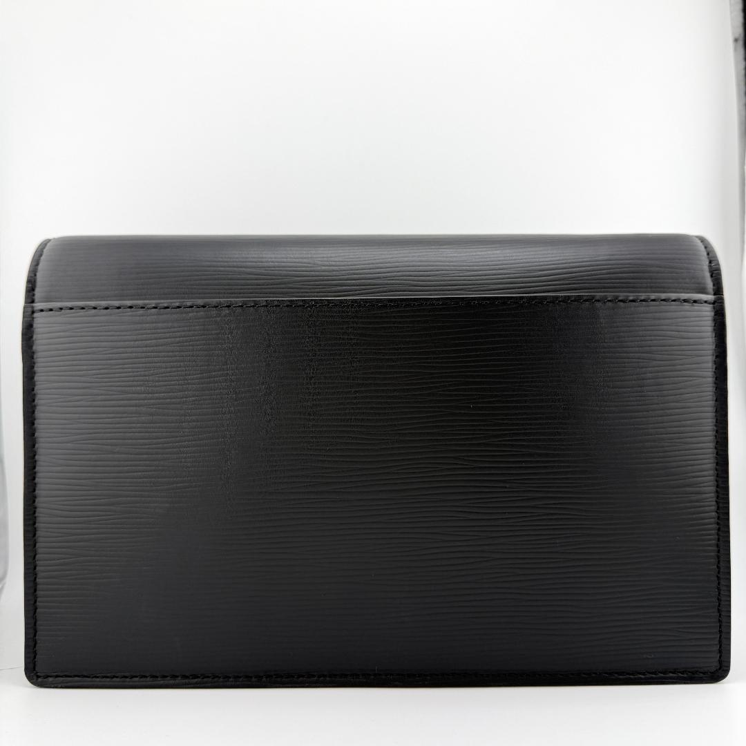 ✨未使用級✨ LOUIS VUITTON ヴィトン エピ クラッチバッグ ✨未使用級✨ LOUIS VUITTON ヴィトン エピ クラッチバッグ