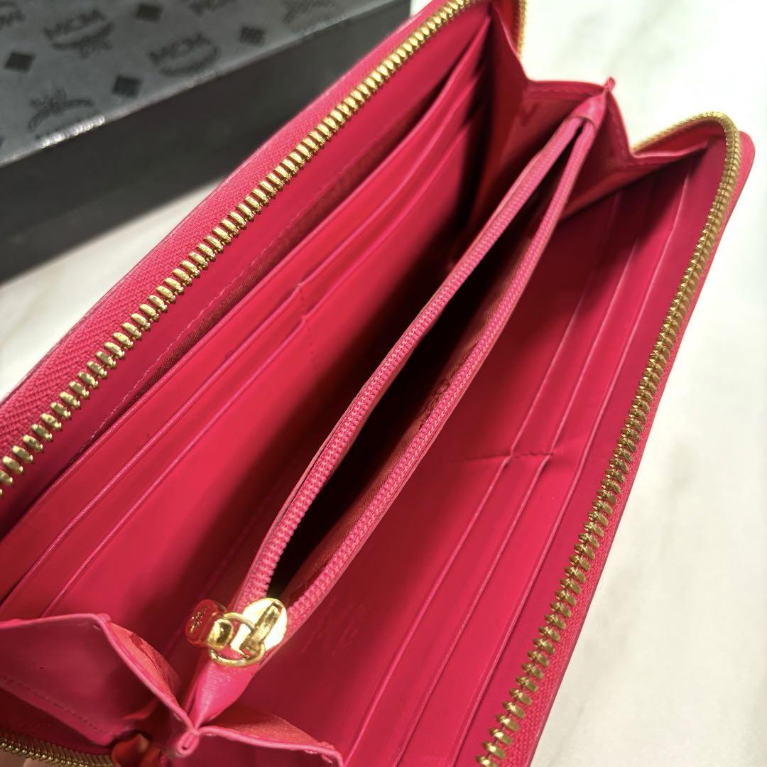MCM　長財布　ピンク　スタッズ 保証書付き】MCM ラウンドファスナー長財布 スタッズ ピンク