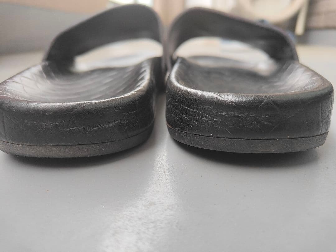 ボッテガ・ヴェネタ　サンダル