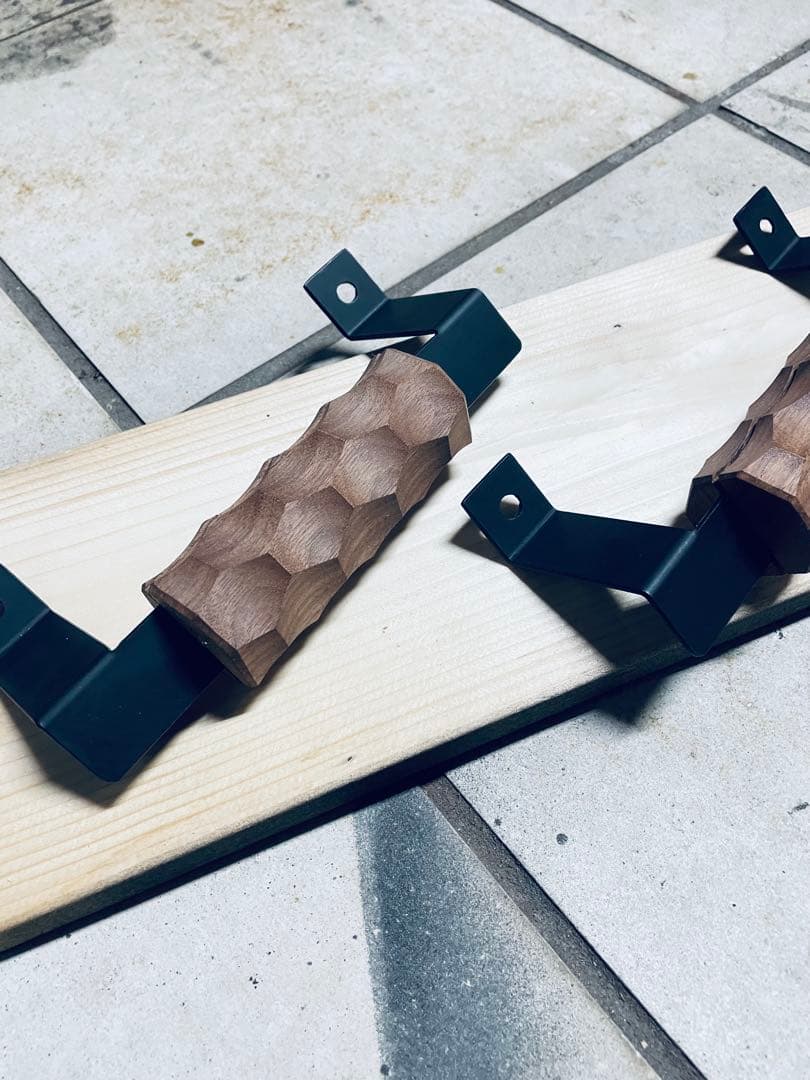 ハイエース用 アシストグリップ ウォルナット製 BRIGHTFACE_UK