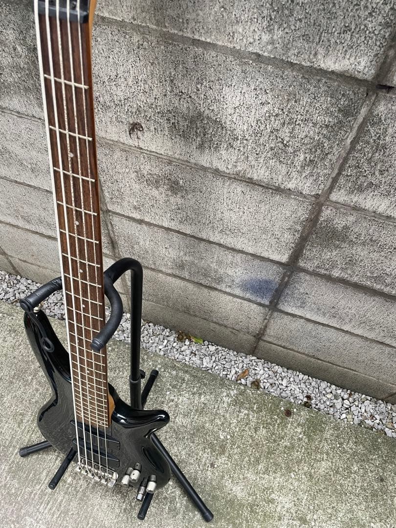 Ibanez ベース