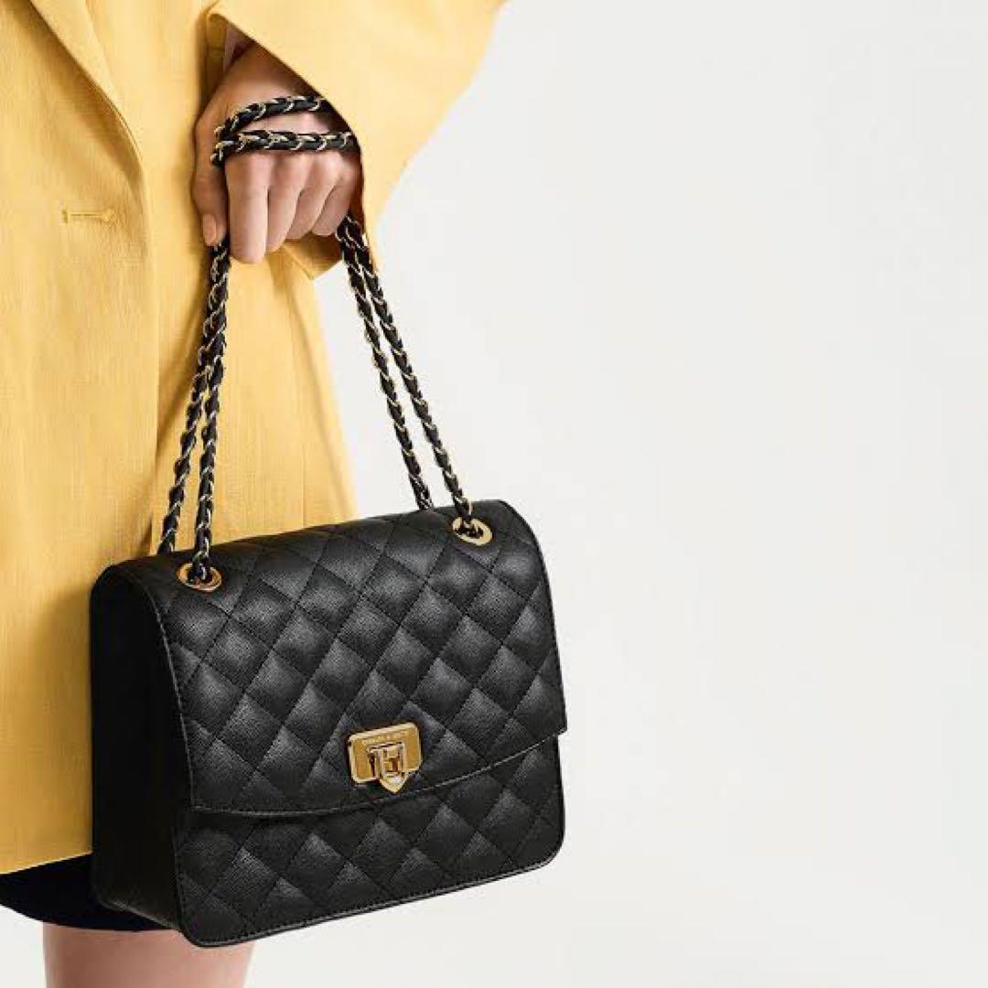 チャールズ＆キース Cressida クレシダ キルトチェーンストラップバッグ