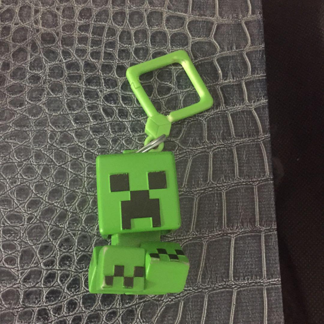 メルカリ キーホルダー Minecraft クリーパー キャラクターグッズ メルカリ キーホルダー Minecraft クリーパー キャラクターグッズ