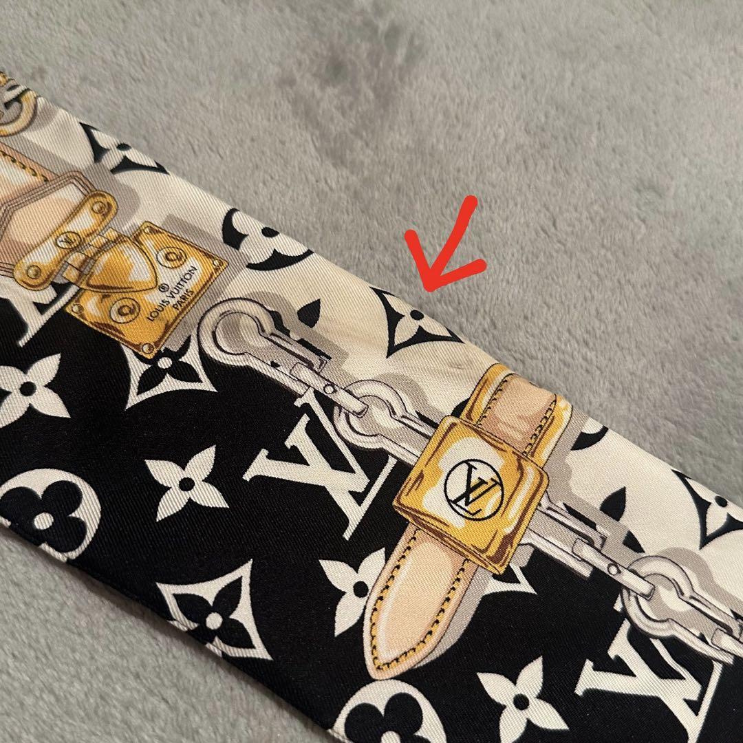 LOUIS VUITTON シルクスカーフ バンドー - メルカリ