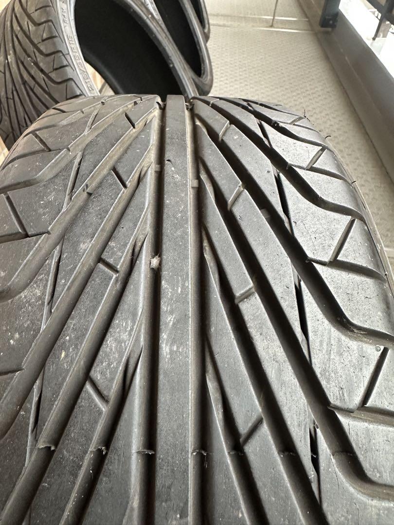 TRIANGLE トライアングル　TR968 215/35R18 4本セット