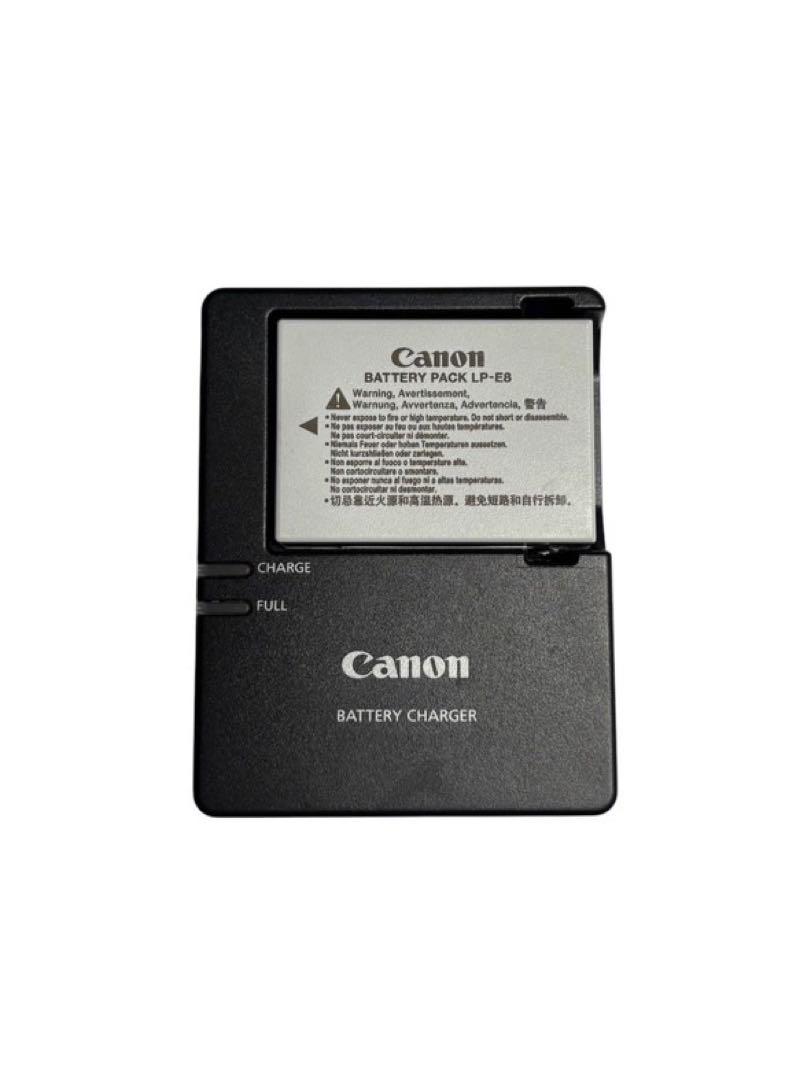 Canon EOS Kiss X5 デジタル一眼レフ　カメラ