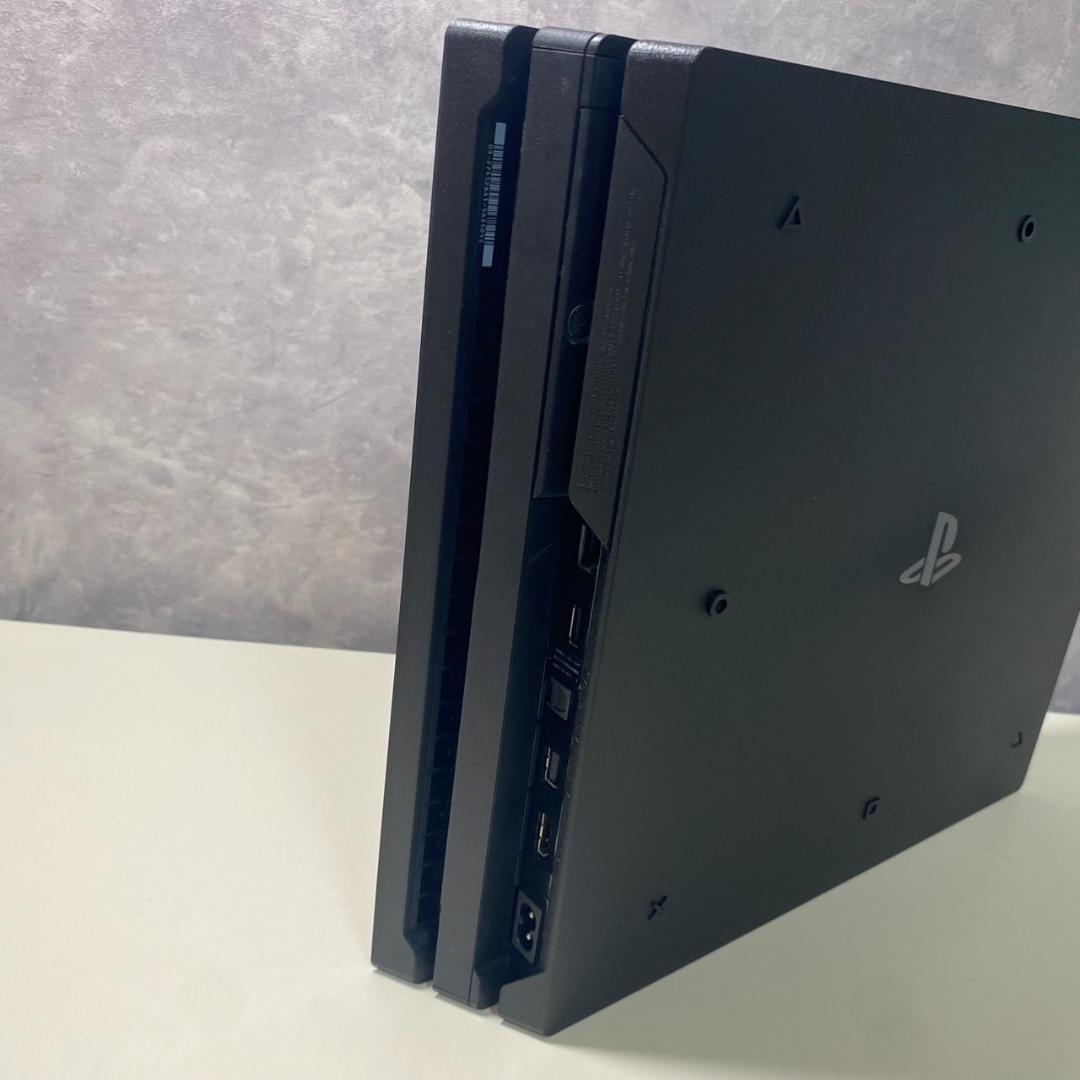 PlayStation4 ジェット・ブラック 1TB CUH-1200BB