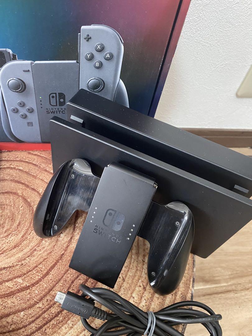 Nintendo Switch ニンテンドースイッチ本体　グレー ①
