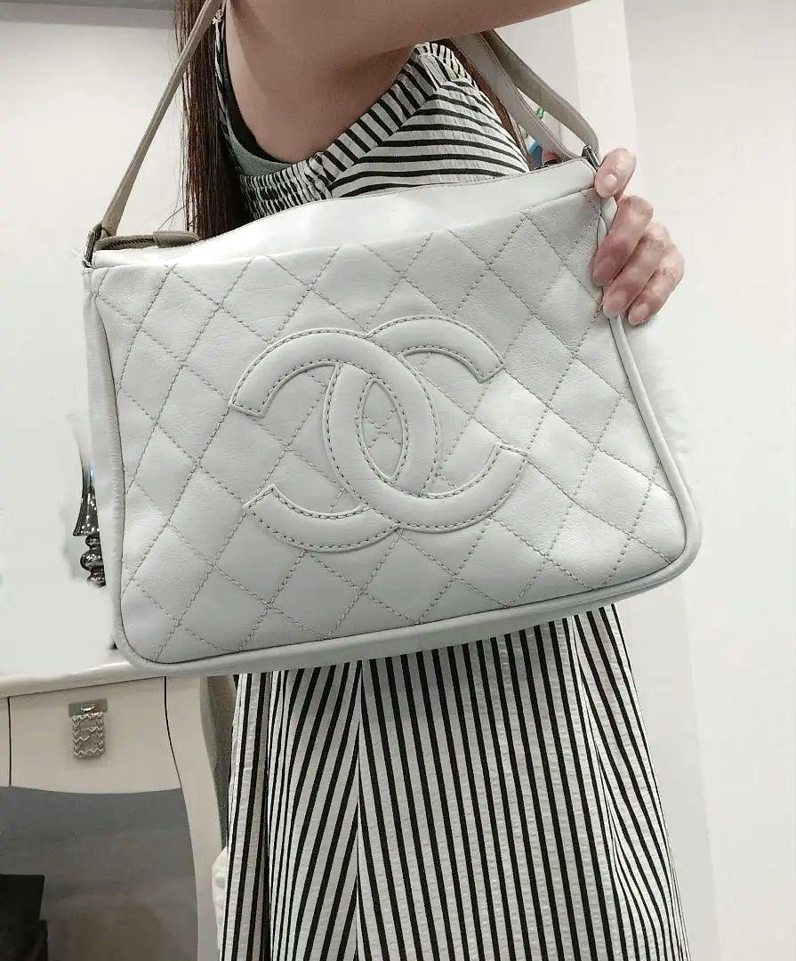 【純白☆】CHANEL ショルダーバッグ CHANEL シャネル ワンショルダーバッグ ホワイトカーフスキン