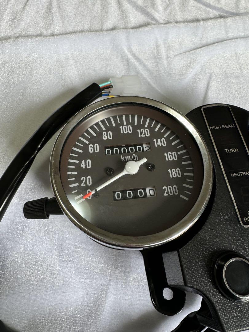 未使用新品!!GS400後期GS425純正スピードメーター200km/hフル