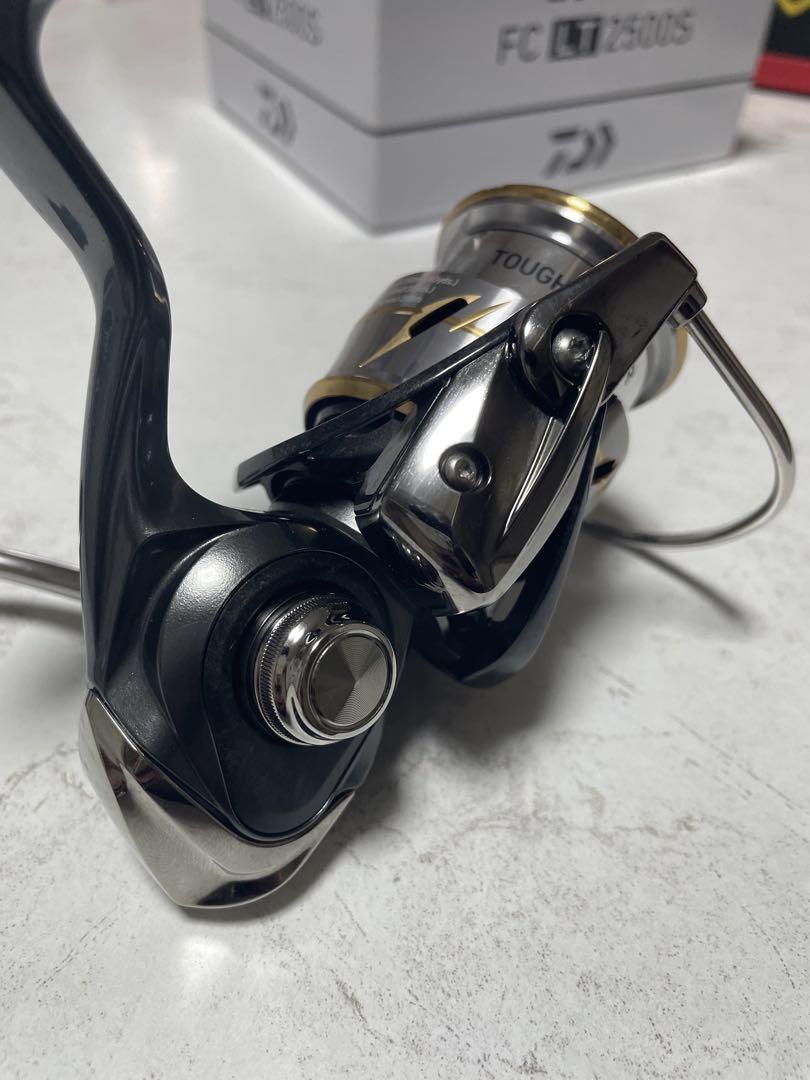 ルビアス FC LT 2500S 替えスプール付