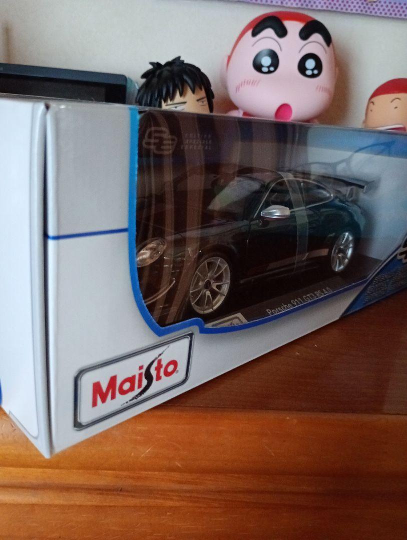 1/18スケールポルシェ911 GT3 RS4.0ブラックバード新品、未開封
