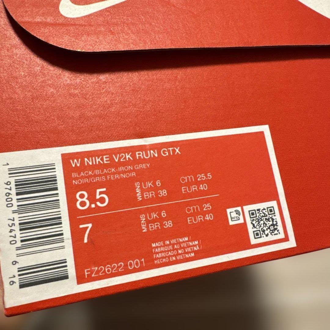 新品!25.5cm Nike V2K Run ゴアテックス 新品!25.5cm Nike V2K Run ゴアテックス