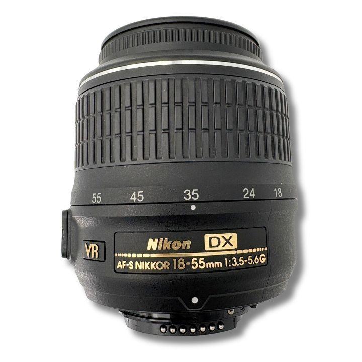 美品】Nikon D5200 標準レンズセット ⭐ショット数約3000