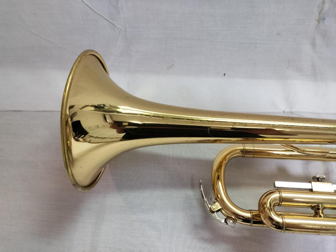 【超美品】YAMAHA トランペット YTR-1335 ハードケース付き 美品】 YAMAHA トランペット YTR-1335 ハードケース 管楽器