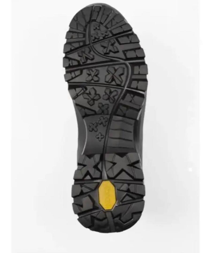 新品ZARA　Vibram　レザーチェルシーアンクルブーツ　サイズ43