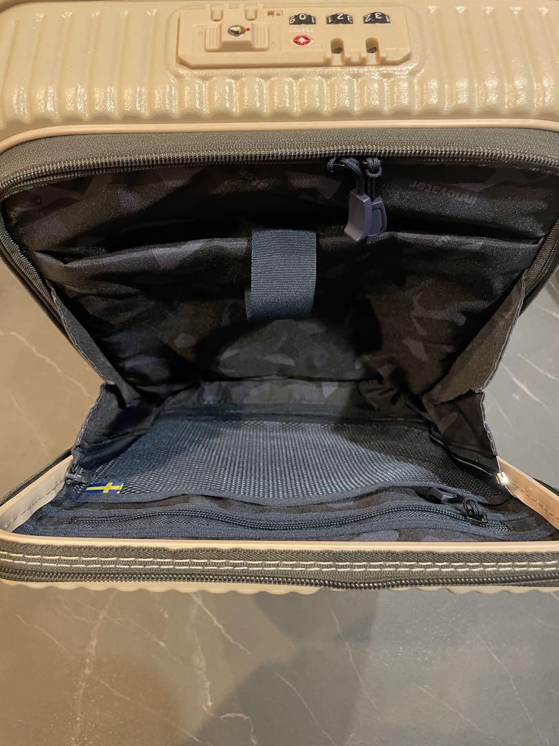 INV30 イノベーター　キャリーケース　21L