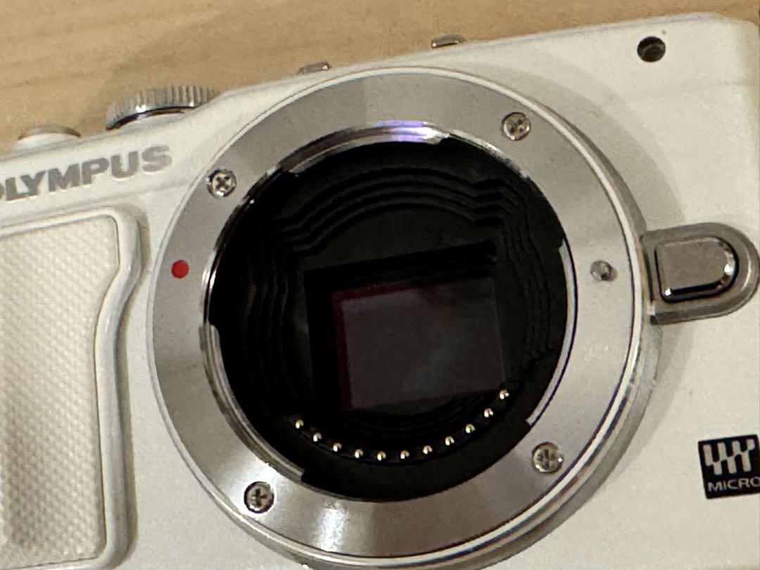 【美品】OLYMPUS PEN Lite E-PL6  ダブルズームキット