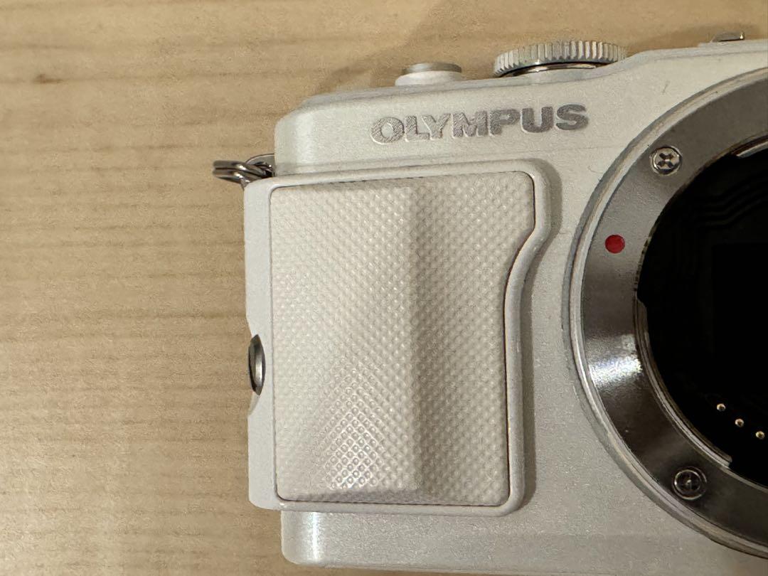 【美品】OLYMPUS PEN Lite E-PL6  ダブルズームキット
