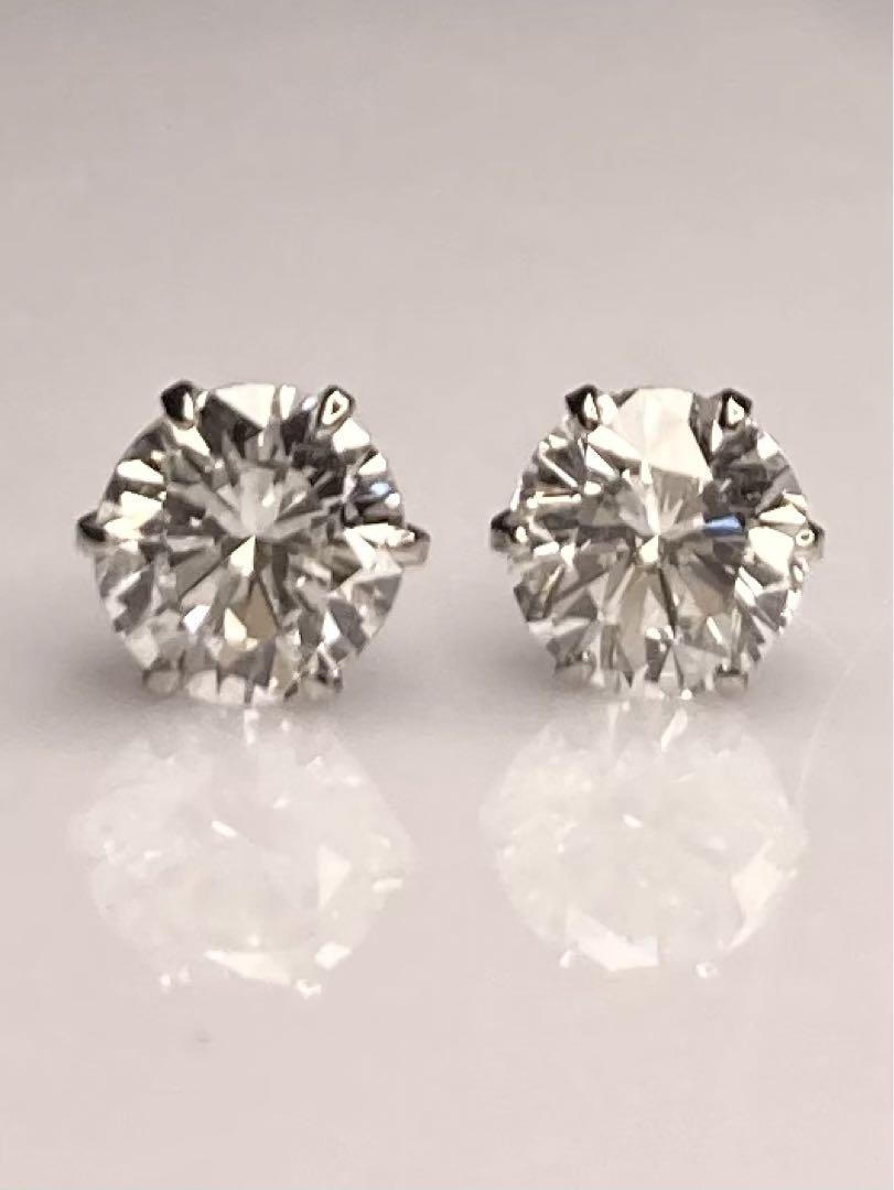 計0.8ct PT天然ダイヤモンドピアス 鑑定書付き 計0．8ct 鑑定書付き PT 天然ダイヤモンドピアス
