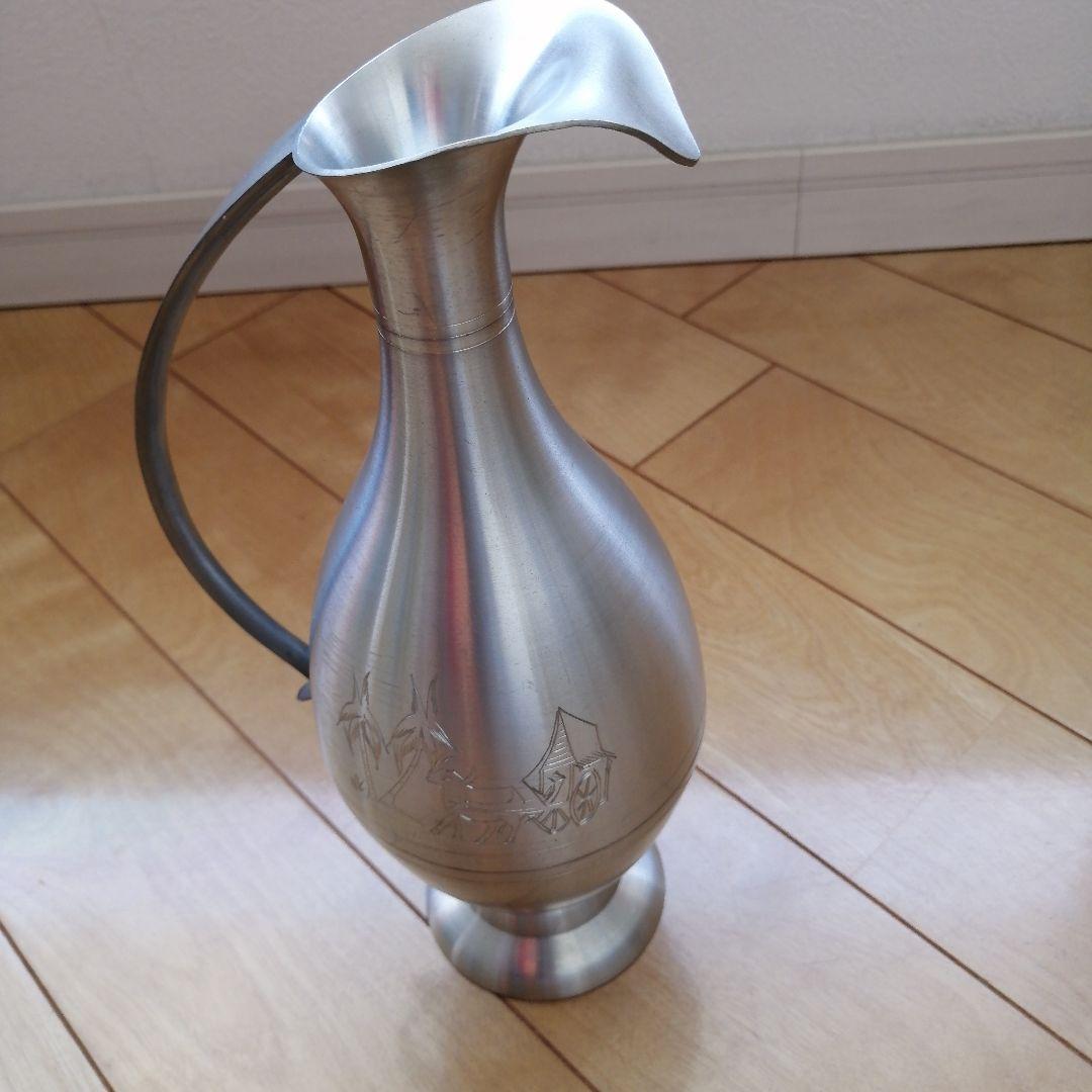 あなたにおすすめの商品 ピューター 小さな水差し 花器 花瓶 置物