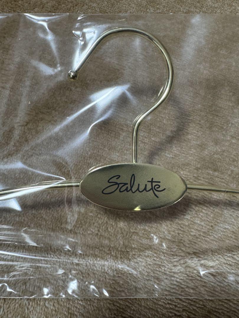 Salute ハンガー 3本セット 花柄