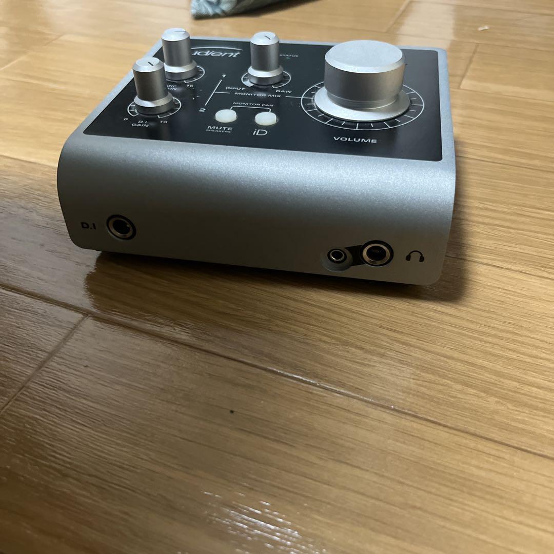 audient iD4 オーディオインターフェイス