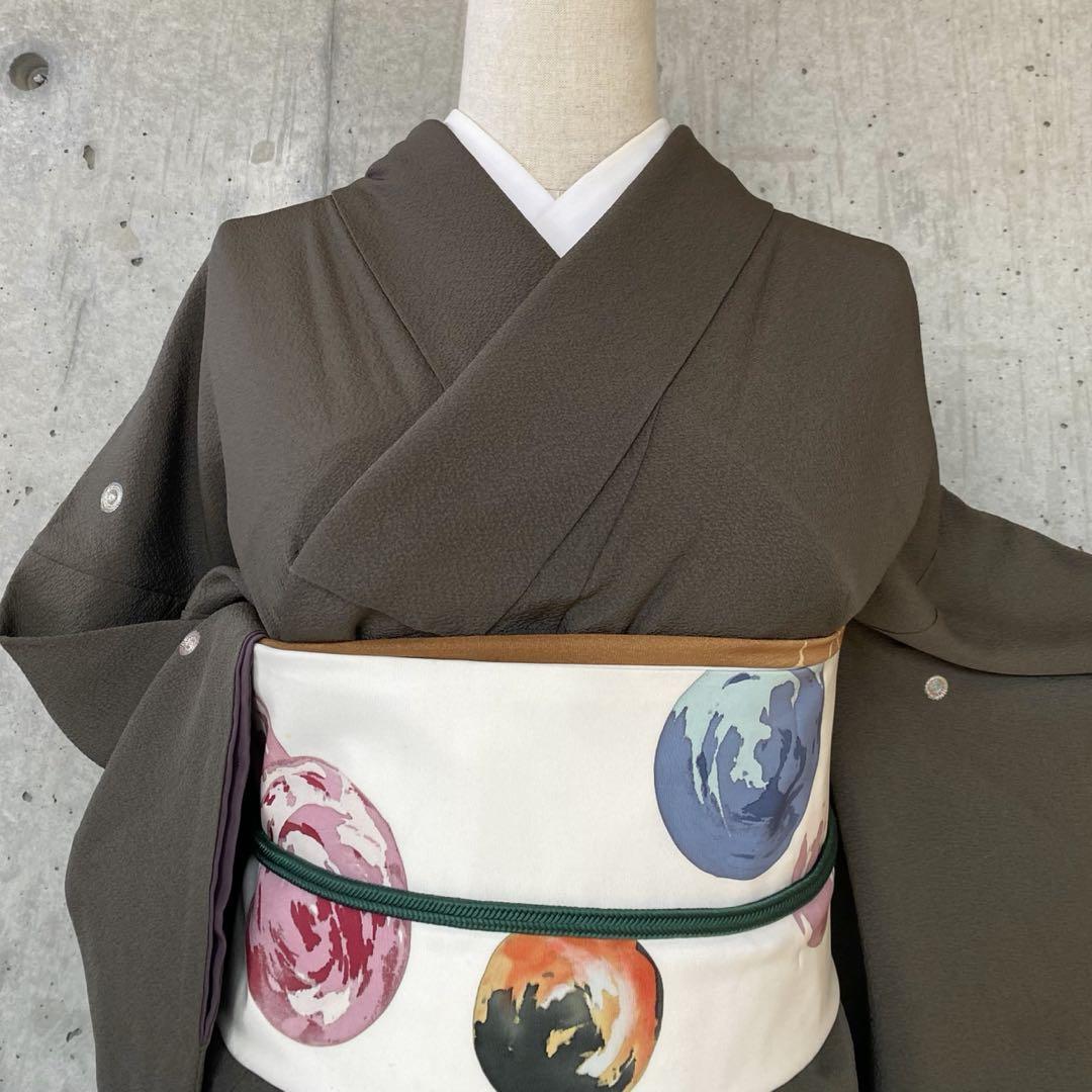 最先端 正絹 小紋 刺繍 ちりめん 茶緑系 袷 着物・浴衣