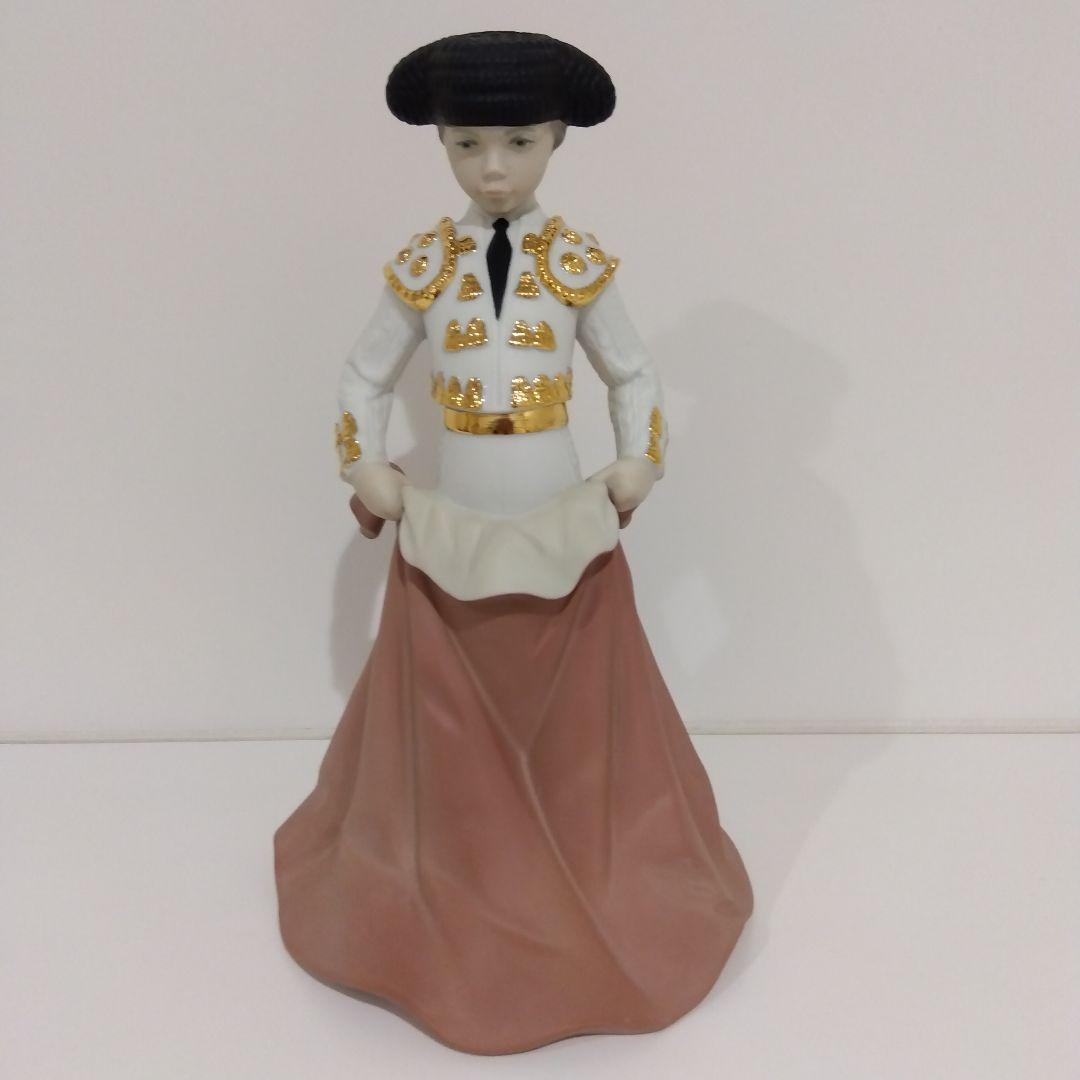 美品　LLADRO　リヤドロ　若き闘牛士